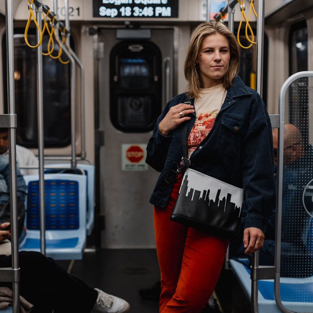 Honolulu HI Skyline Crossbody Bag