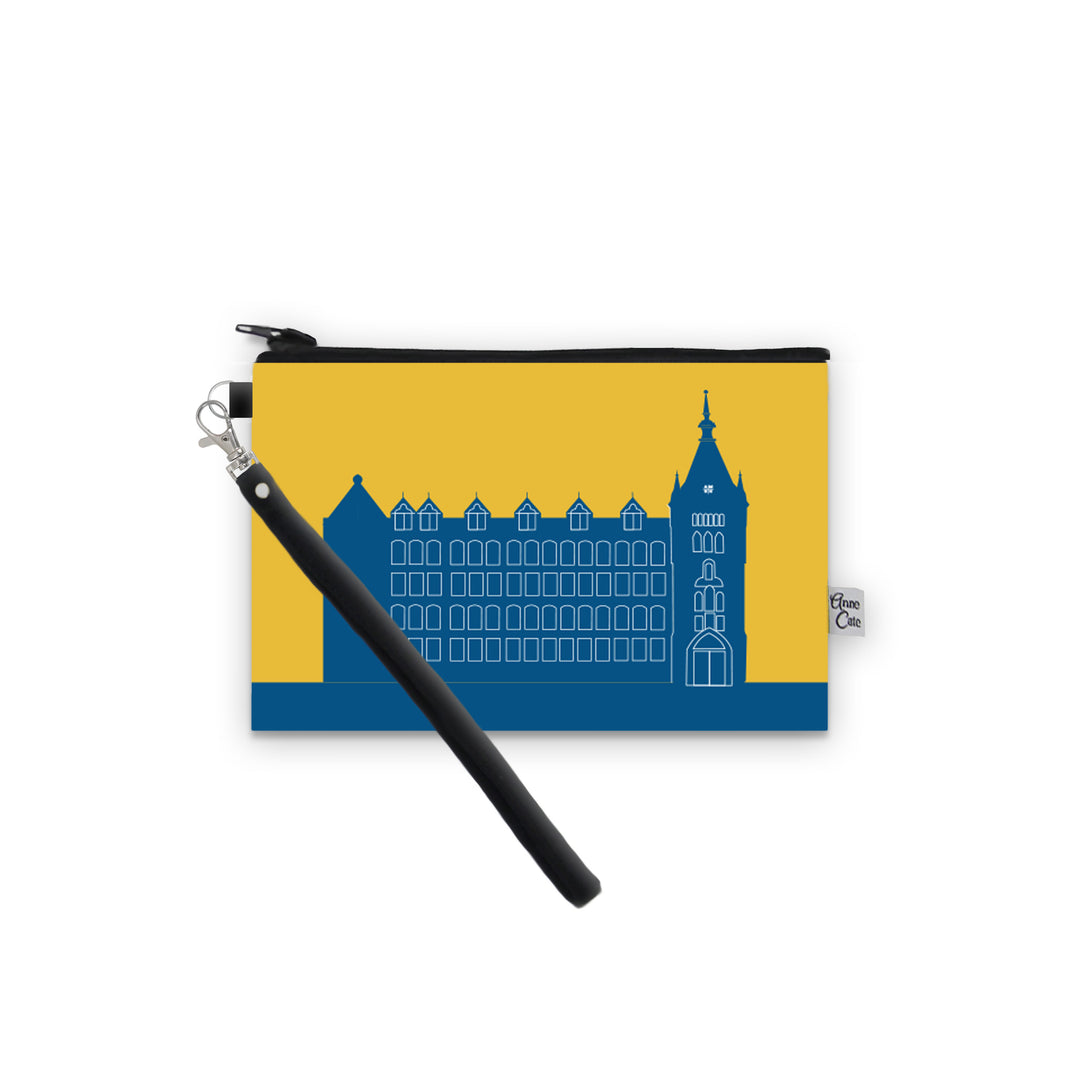 Cleveland OH (St. Ignatius High School) Skyline Game Day Wristlet - Stadium Approved