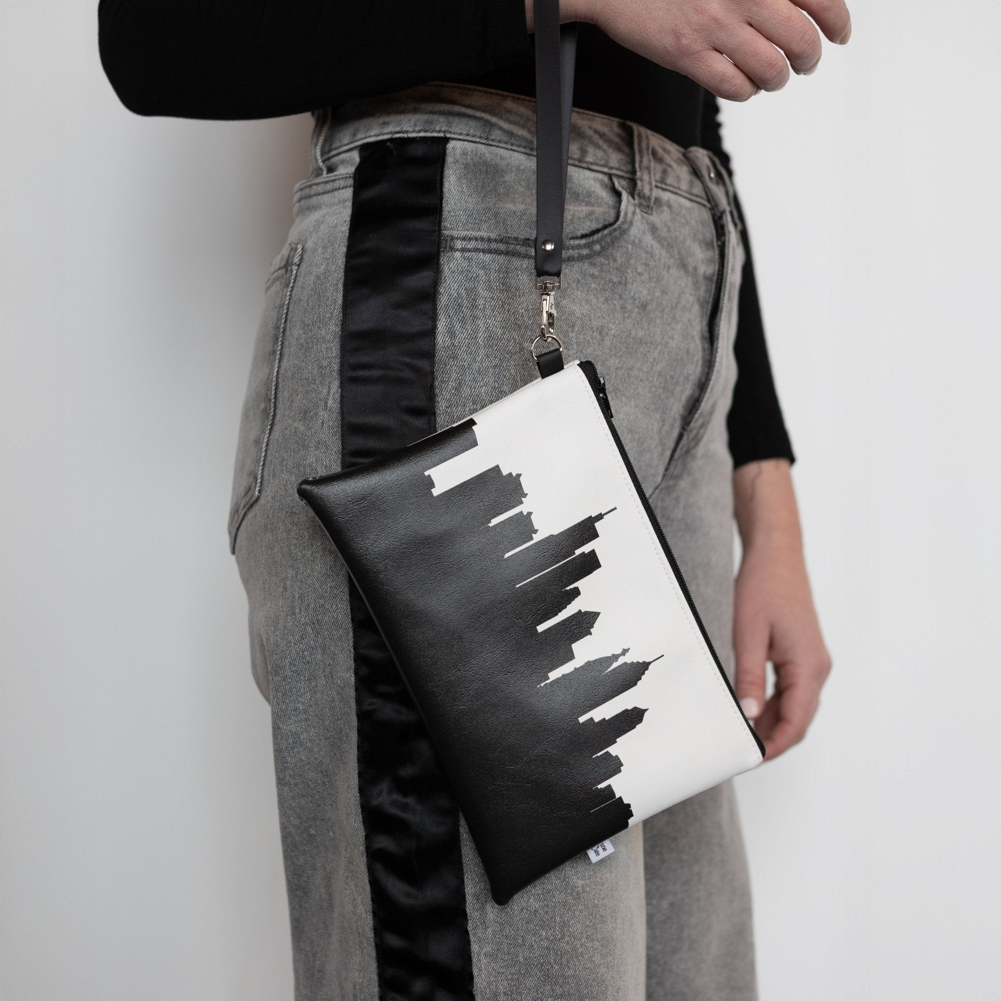 Atlanta GA Skyline Wristlet Clutch Purse - Anne Cate