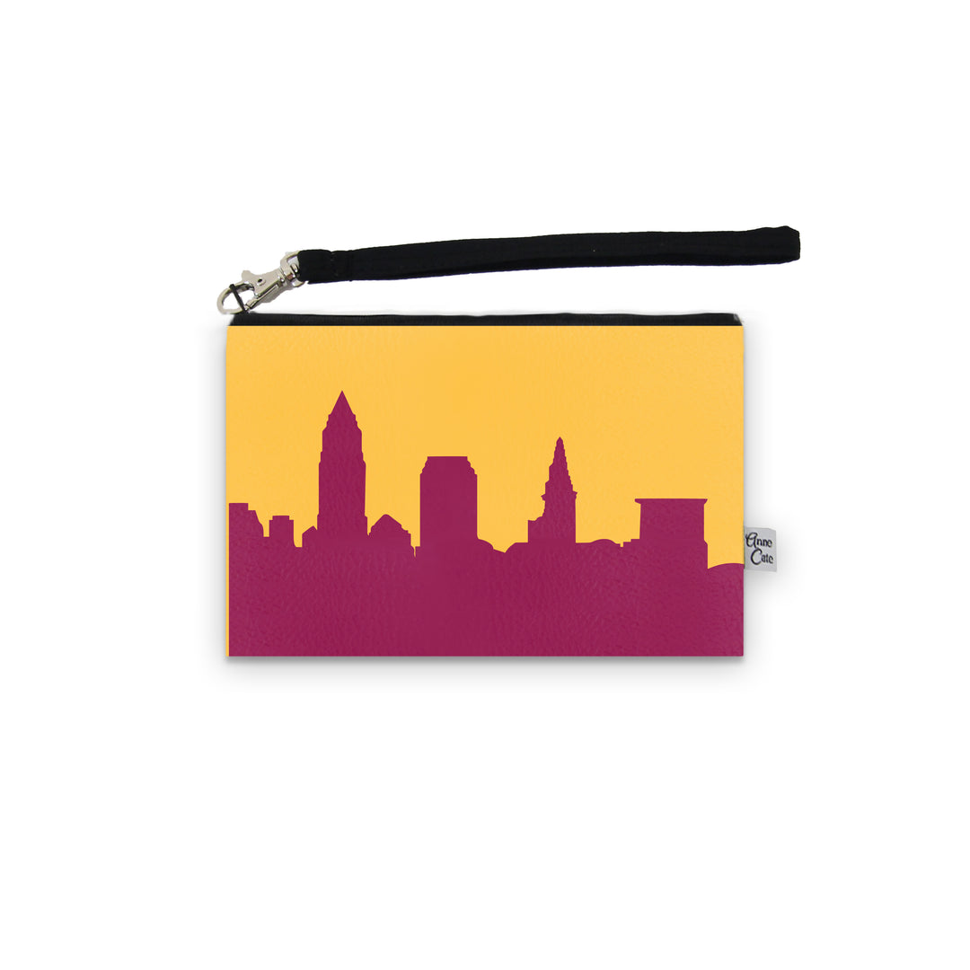 Cleveland OH Skyline Game Day Wristlet - Stadium Approved